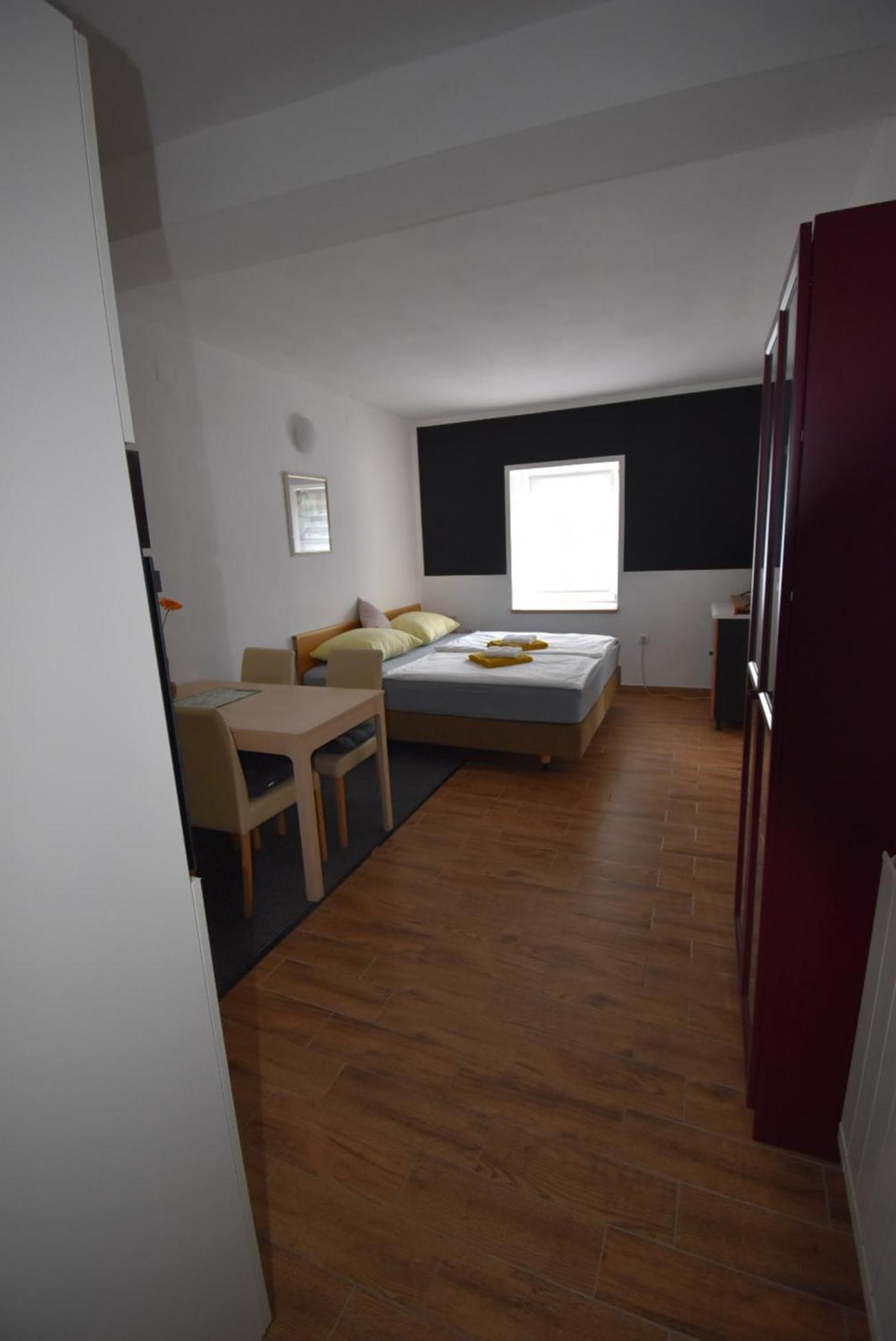 Apartments Free Alps, Massage & Wine 보베츠 외부 사진