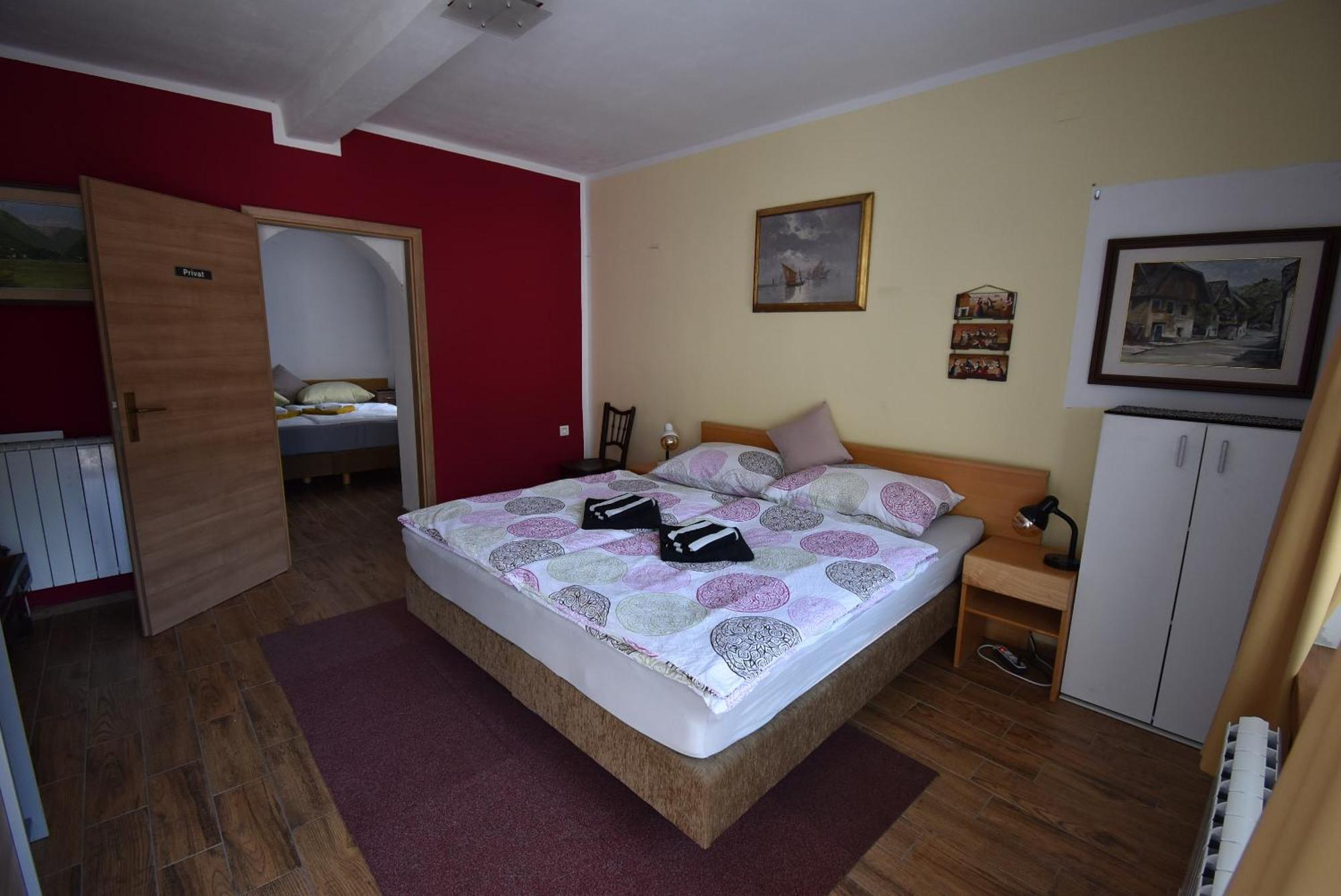 Apartments Free Alps, Massage & Wine 보베츠 외부 사진