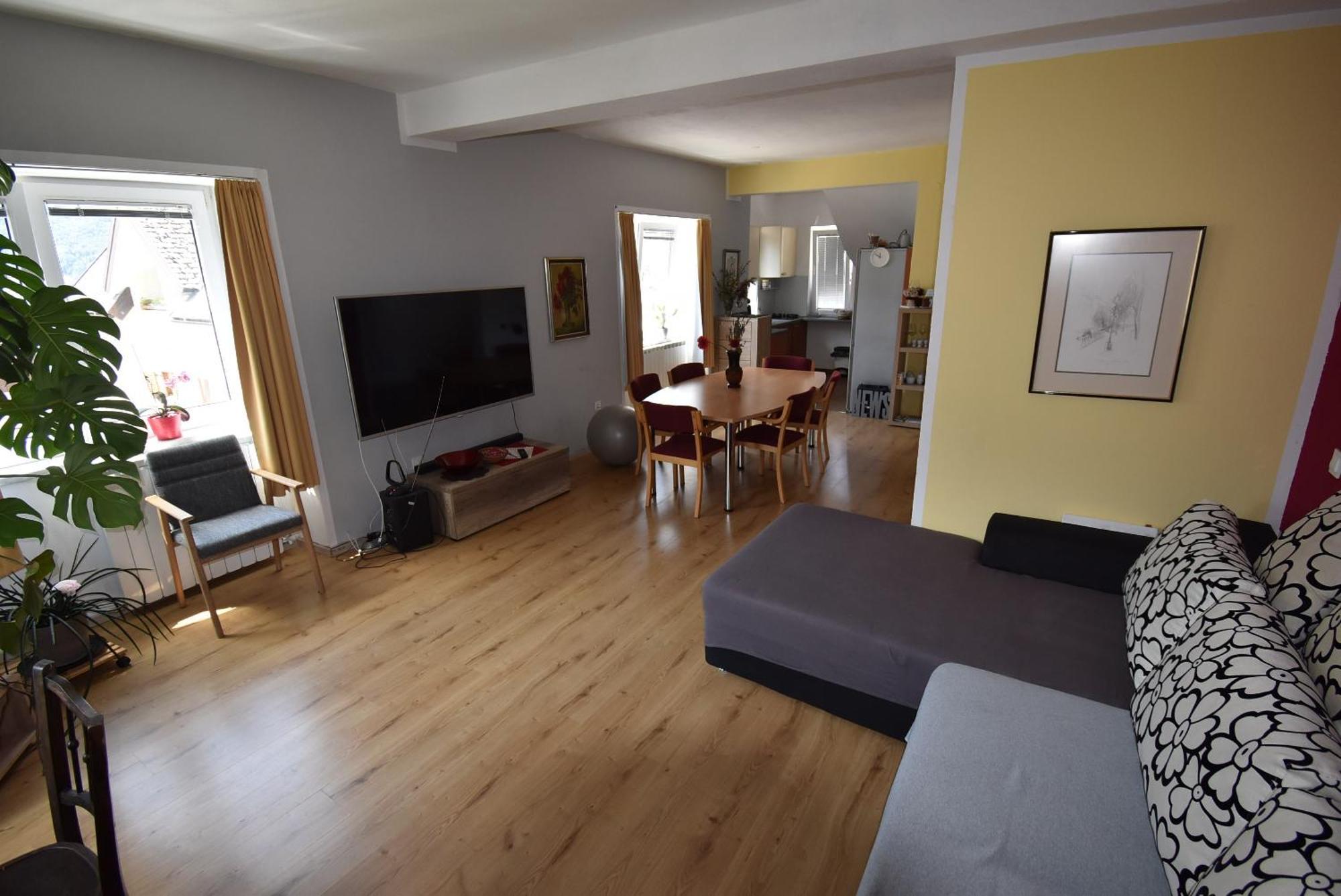 Apartments Free Alps, Massage & Wine 보베츠 외부 사진